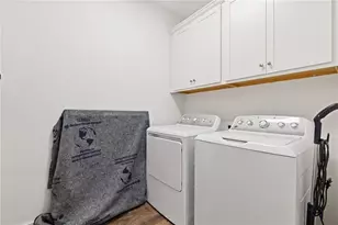 3211 Orwell Wy, Cumming, GA 30041 - Photo 19
