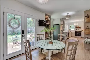 2802 Royal Bluff, Decatur, GA 30030 - Photo 13