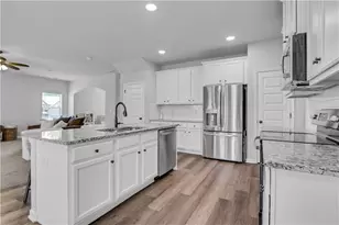 4950 Zoya Ct SW, Atlanta, GA 30331 - Photo 7