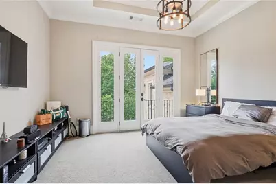 5965 Riverside Drive, Sandy Springs, GA 30328 - Photo 9