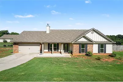 48 Robins Landing, Winder, GA 30680 - Photo 1