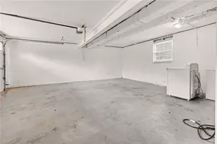 2120 Sandgate Circle, Atlanta, GA 30349 - Photo 25