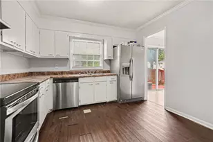 2120 Sandgate Circle, Atlanta, GA 30349 - Photo 15