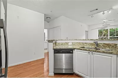10 Perimeter Summit Boulevard NE #4213, Atlanta, GA 30319 - Photo 15