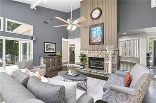 10550 Haynes Bridge Rd, Roswell, GA 30022 - Photo 7