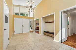 2018 Glacier Dr, Stone Mountain, GA 30087 - Photo 5