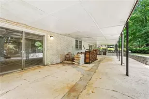 2018 Glacier Dr, Stone Mountain, GA 30087 - Photo 83