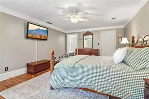 914 Newcastle Dr SW, Lilburn, GA 30047 - Photo 35