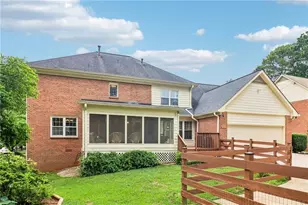 914 Newcastle Dr SW, Lilburn, GA 30047 - Photo 75