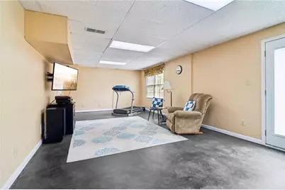 914 Newcastle Drive SW, Lilburn, GA 30047 - Photo 61