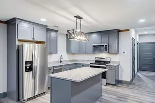 34 Depot St, Hartwell, GA 30643 - Photo 9