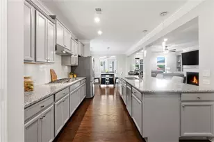526 Rosemont Ave, Canton, GA 30115 - Photo 5