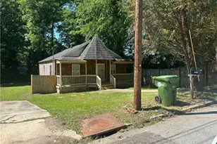 1898 Sylvan Ridge Dr SW, Atlanta, GA 30310 - Photo 5