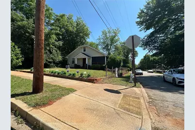 1898 Sylvan Ridge Drive SW, Atlanta, GA 30310 - Photo 13