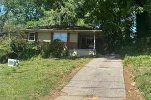 1898 Sylvan Ridge Dr SW, Atlanta, GA 30310 - Photo 11