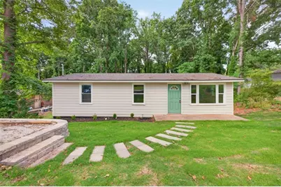 136 Nowell Street, Monroe, GA 30655 - Photo 1