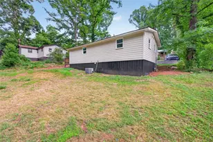 136 Nowell St, Monroe, GA 30655 - Photo 7