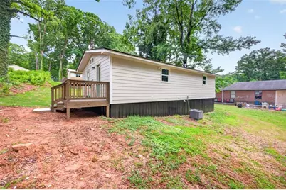 136 Nowell Street, Monroe, GA 30655 - Photo 5