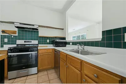 619 Lullingstone Drive SE, Marietta, GA 30067 - Photo 15
