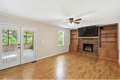 435 Stonebridge Drive, Roswell, GA 30075 - Photo 17
