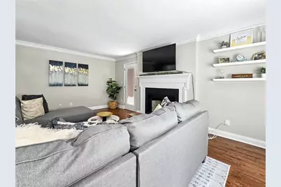 184 Peachtree Hollow Court, Atlanta, GA 30328 - Photo 7