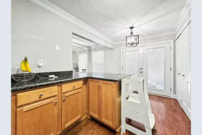 184 Peachtree Hollow Court, Atlanta, GA 30328 - Photo 13