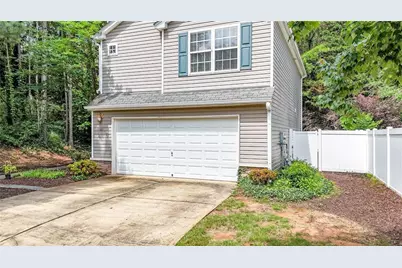 511 W Oaks Drive, Woodstock, GA 30188 - Photo 3