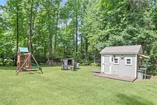 5627 Pinedale Cir, Sugar Hill, GA 30518 - Photo 29