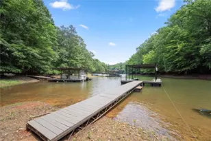 7135 Haw Creek Pl, Gainesville, GA 30506 - Photo 17