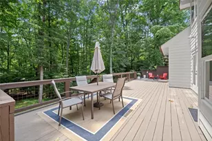 7135 Haw Creek Pl, Gainesville, GA 30506 - Photo 9