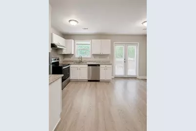 1240 Pinedale Circle NW, Conyers, GA 30012 - Photo 5