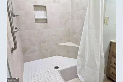 989 Rudolph Street, Gainesville, GA 30501 - Photo 5