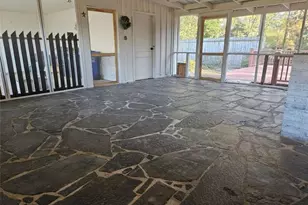 989 Rudolph St, Gainesville, GA 30501 - Photo 11
