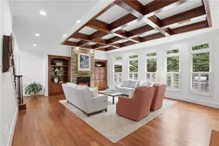 9070 Preston Ln, Suwanee, GA 30024 - Photo 3