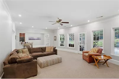 9070 Preston Lane, Suwanee, GA 30024 - Photo 43