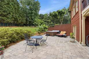 9070 Preston Ln, Suwanee, GA 30024 - Photo 9
