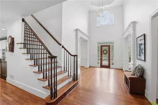 9070 Preston Ln, Suwanee, GA 30024 - Photo 15