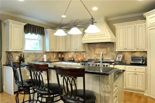 2570 Trailing Ivy Way, Buford, GA 30519 - Photo 9