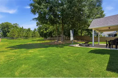 5780 Newberry Point Drive, Flowery Branch, GA 30542 - Photo 35