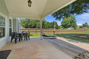 5780 Newberry Point Dr, Flowery Branch, GA 30542 - Photo 31