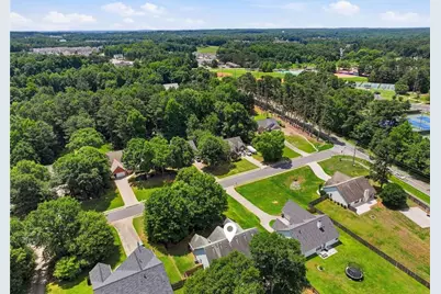 5780 Newberry Point Drive, Flowery Branch, GA 30542 - Photo 41