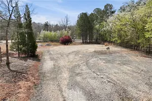 6267A Grant Harbor Dr, Gainesville, GA 30506 - Photo 31