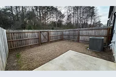 263 Auburn Valley Way, Auburn, GA 30011 - Photo 9