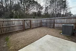 263 Auburn Valley Wy, Auburn, GA 30011 - Photo 9