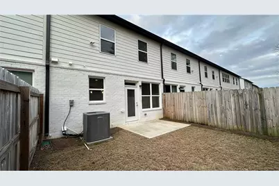 263 Auburn Valley Way, Auburn, GA 30011 - Photo 11