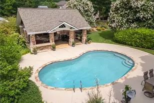 12190 Charlotte Dr, Alpharetta, GA 30004 - Photo 13