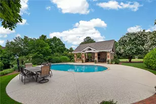 12190 Charlotte Dr, Alpharetta, GA 30004 - Photo 15