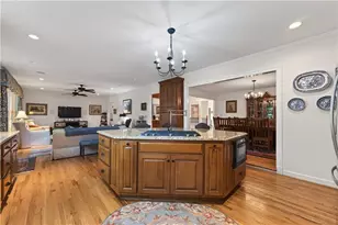 12190 Charlotte Dr, Alpharetta, GA 30004 - Photo 33