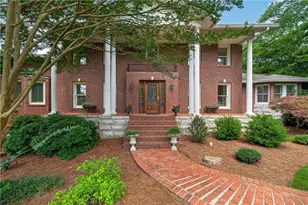 12190 Charlotte Dr, Alpharetta, GA 30004 - Photo 1
