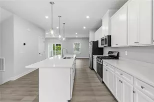 856 Woods Chapel Rd, Sugar Hill, GA 30518 - Photo 13